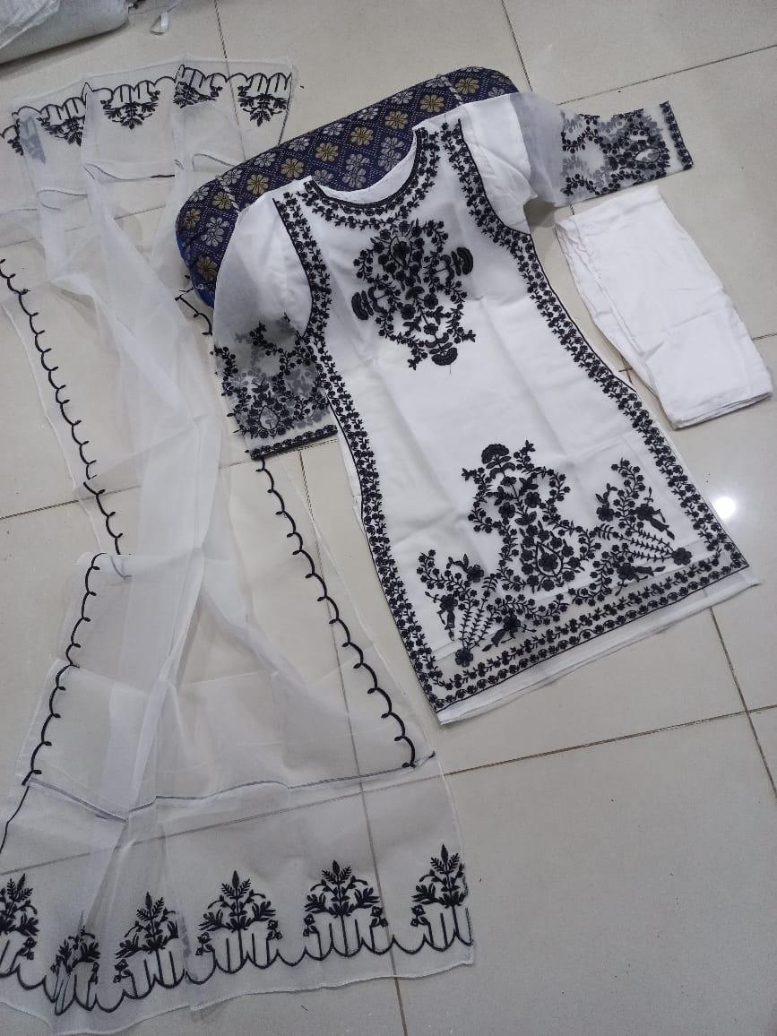 3 PCs Stitched Organza Embrioded Suit